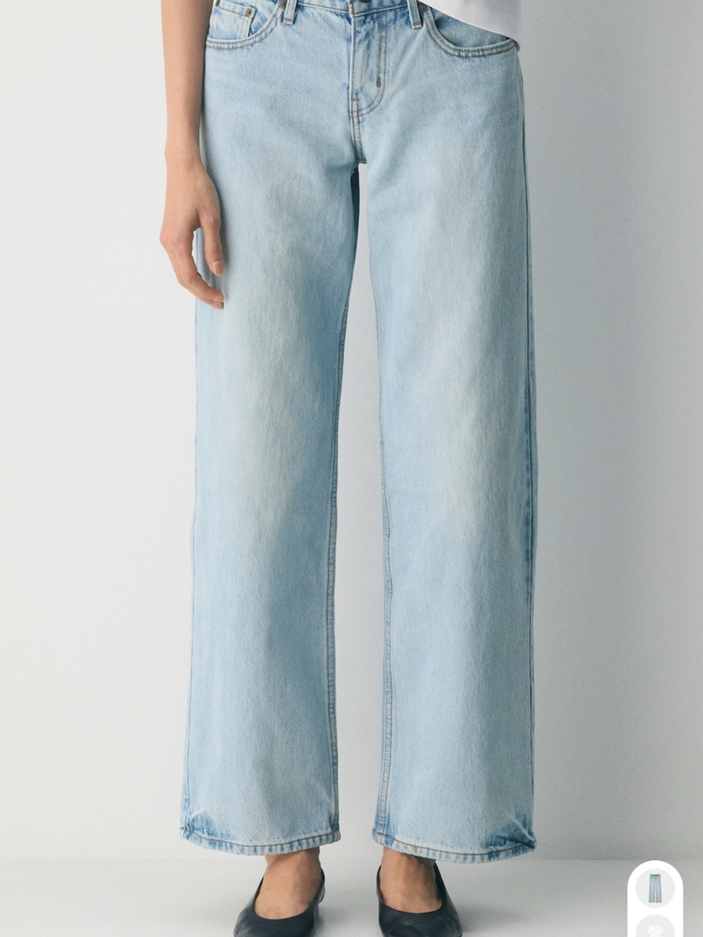 Leviâs Low Loose Womenâs Jeans Light Wash Size 27